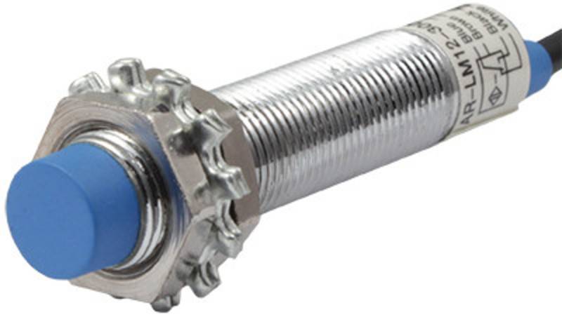 Индуктивный бесконтактный датчик AR-LM12-2004